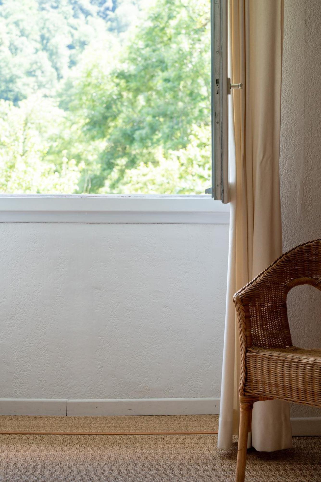 Hotel Domaine de Ramonjuan Bagnères-de-Bigorre Habitación foto