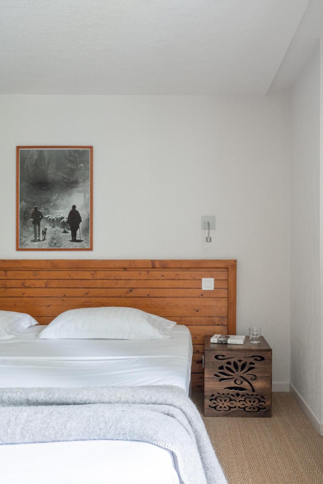 Hotel Domaine de Ramonjuan Bagnères-de-Bigorre Habitación foto
